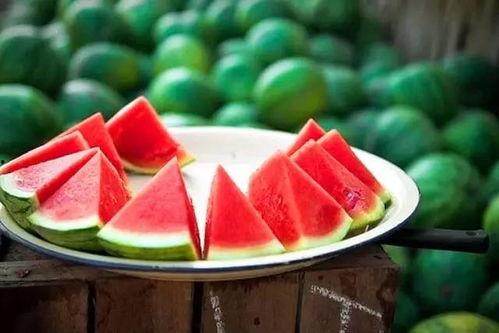 立秋咬秋吃瓜,传统习俗中的秋季食趣